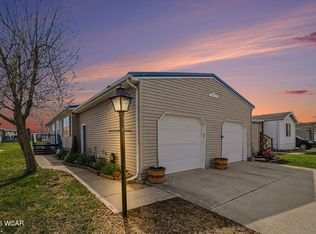 166 Saddlebrook Dr, Lima, OH 45807