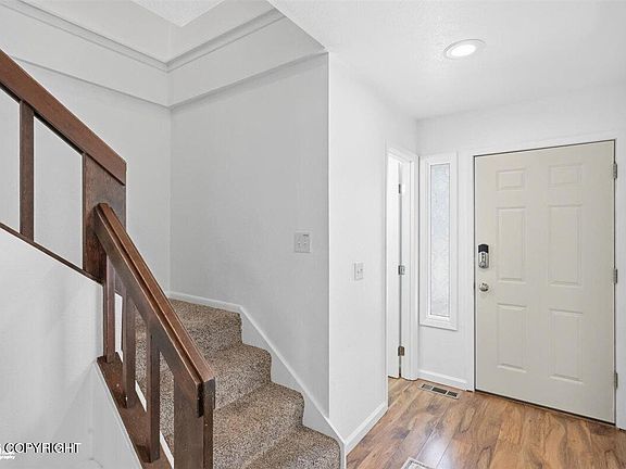 5th image of 3905 Hampton Dr #C1