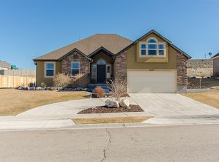 2047 E Lone Tree Pkwy, Eagle Mountain, UT 84005