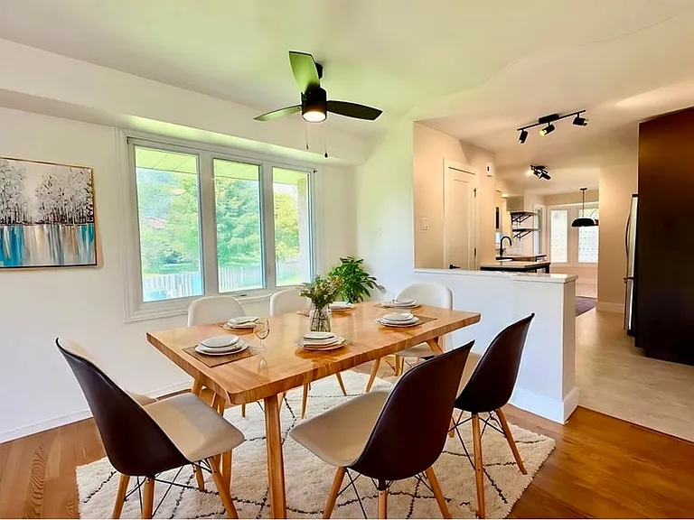 1120 Gablefield Point — Photo 6