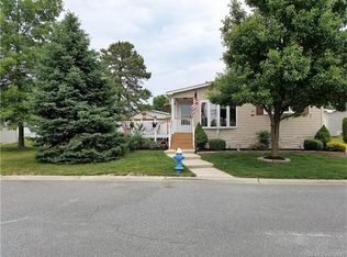 716 Evergreen Ct, Whiting, NJ 08759