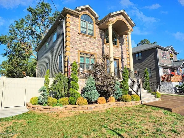 171 Sheldon Ave, Staten Island, NY 10312
