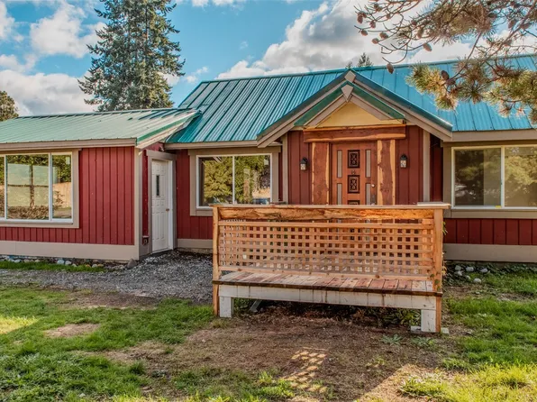 520 Shearer Street, Forks, WA 98331