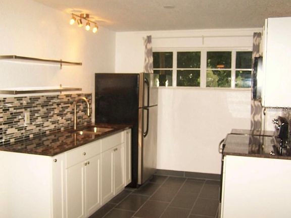 5th image of 1508 E Robinson St #1510-1/2