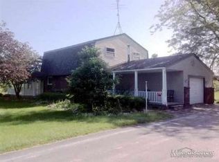 5021 Marsh Rd, China, MI 48054