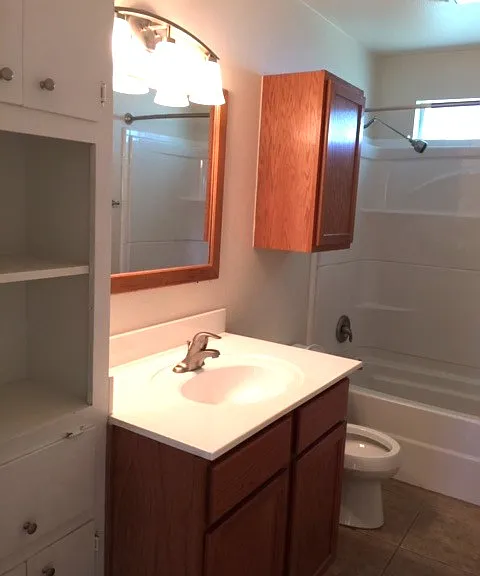 2518 Avenue D — Photo 6