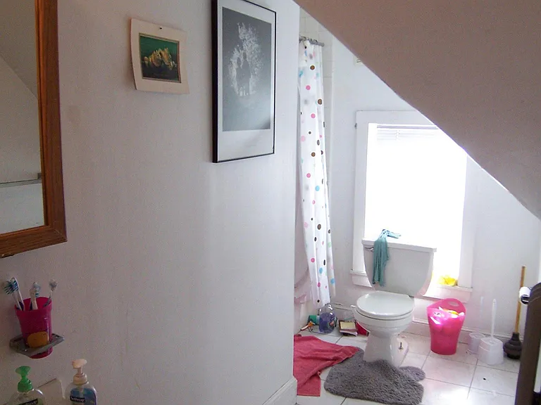 80 Linden St — Photo 20
