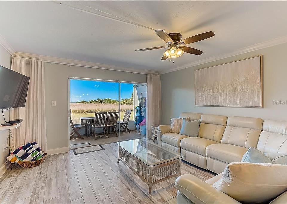 524 Beach Rd Sarasota, FL, 34242 - Apartments For Rent | Zillow