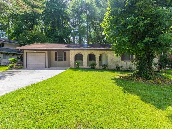 1105 Buckhurst Dr, Atlanta, GA 30349