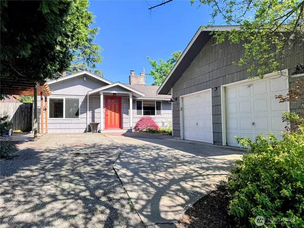 15268 6th Avenue NE, Shoreline, WA 98155