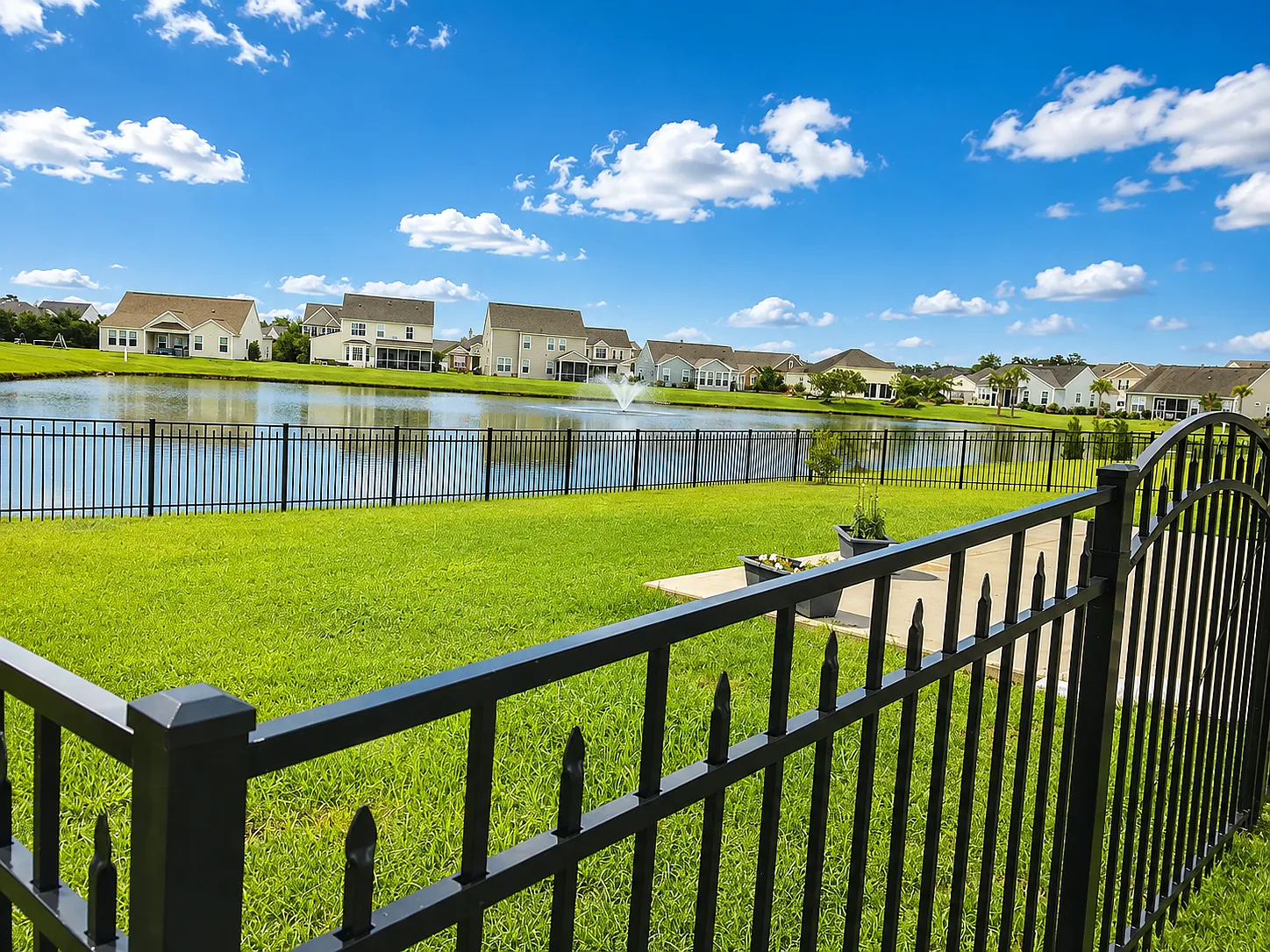 3 bed, 1682 sqft, $2,300 — Photo 2