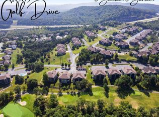 1065 Golf Dr #4, Reeds Spring, MO 65737