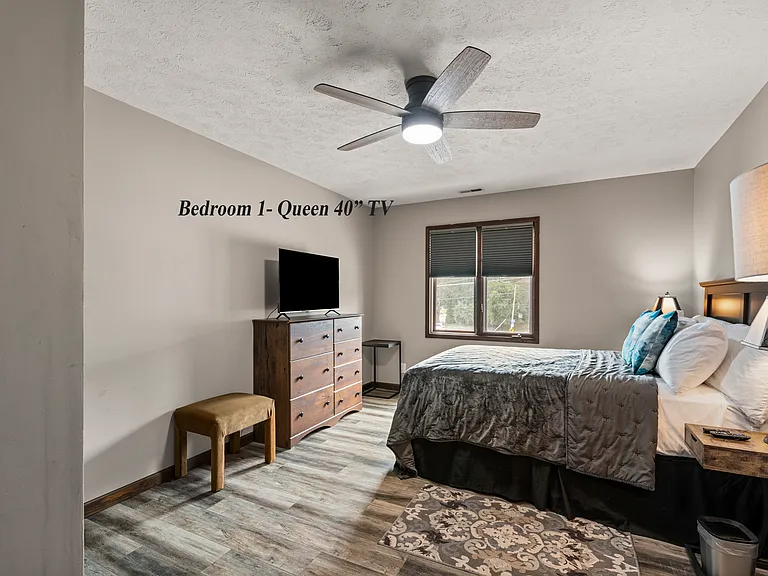 5008 NW Radial Hwy #2 — Photo 25