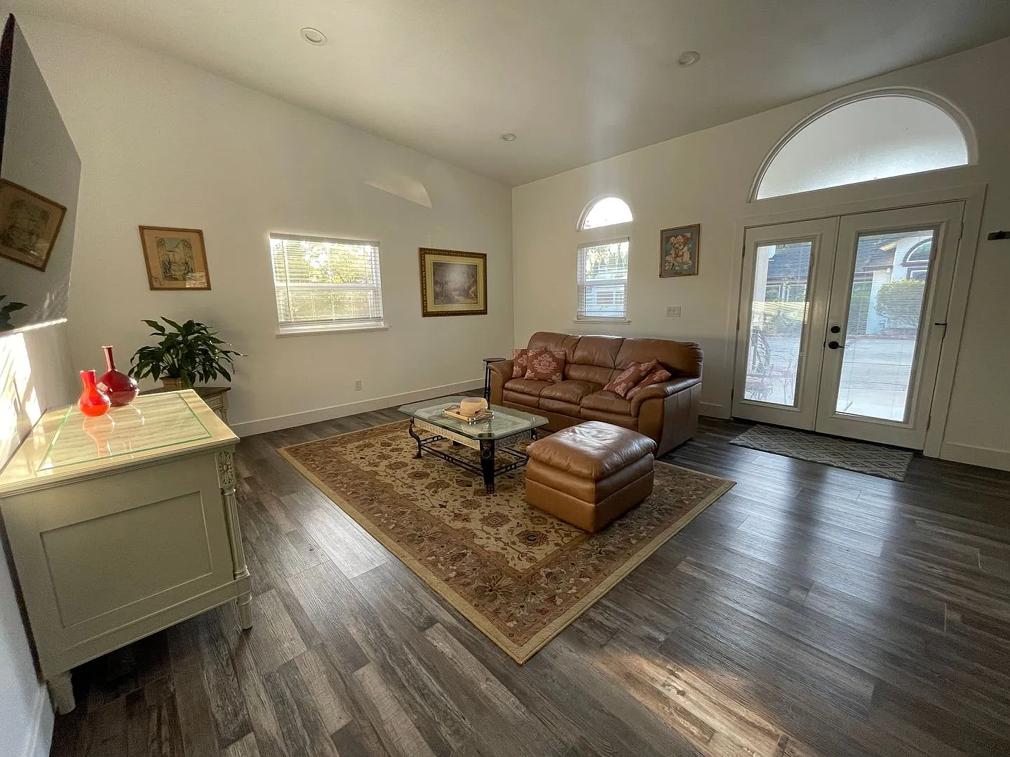 Custom Private Cottage near Arden Park — Photo 3