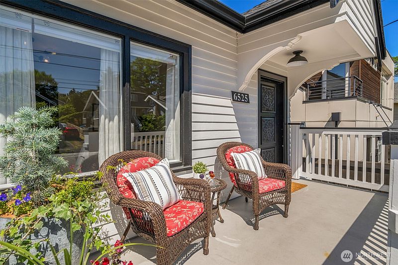 4th image of 6525 3rd Avenue NW
