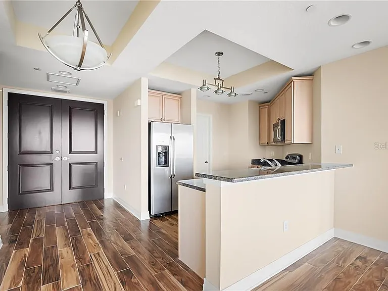 449 S 12th St #1904 — Photo 2