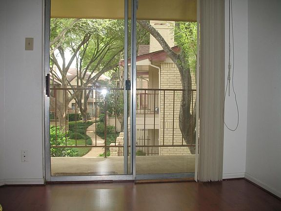 5th image of 2120 El Paseo St APT 1806