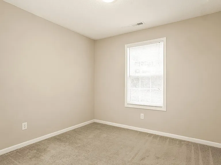 4737 Tommans Trl — Photo 13