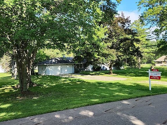 3rd image of 12419 E Greenfield Rd