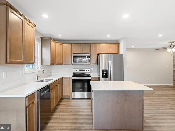 552 Great Oak Ct, Woodstock, VA 22664