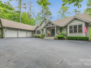 877 Winding Creek Rd, Sapphire, NC 28774