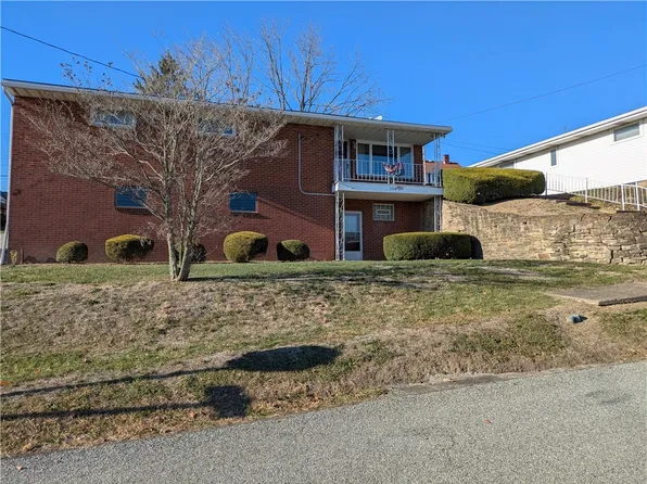 306 Eleanor Ave, Scottdale, PA 15683