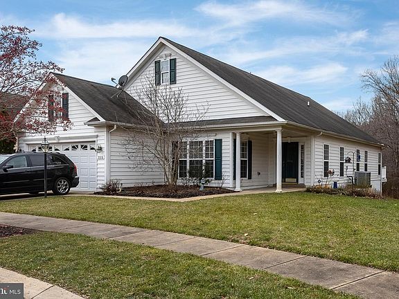 2nd image of 215 Encore Ct