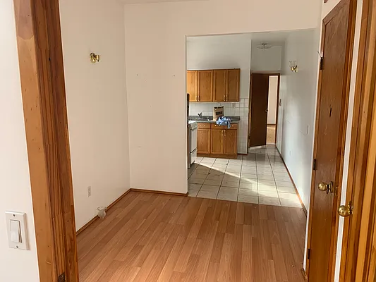 Rented by American Way Real Estate Inc | media 7