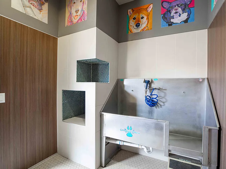 Pet Spa & Pet Park