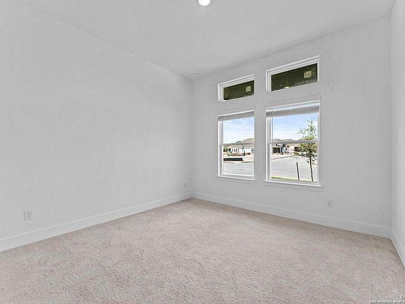 4th image of 5504 Paschal Park