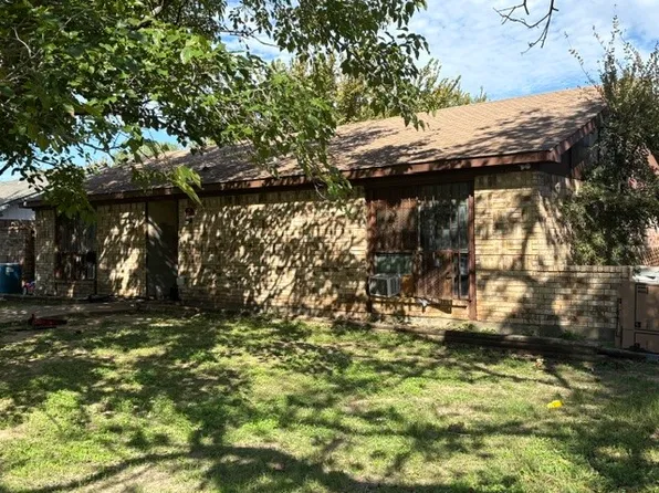10311 Kinslow Dr, Dallas, TX 75217