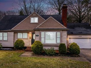 5266 Wilson Mills Rd, Richmond Heights, OH 44143