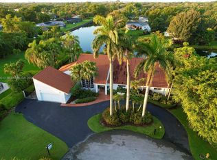 7500 SW 107th St, Pinecrest, FL 33156