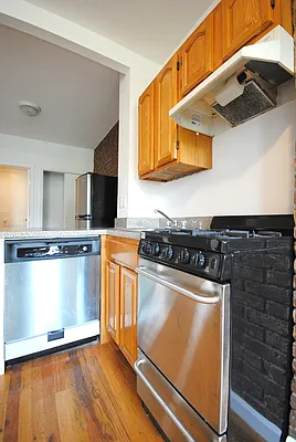 Rented by Bold New York | media 14