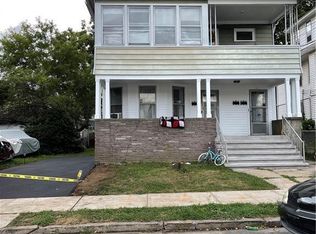 439 Willow St, Bridgeport, CT 06610