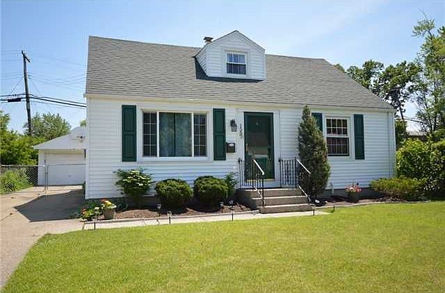 1st image of 1557 Parker Blvd