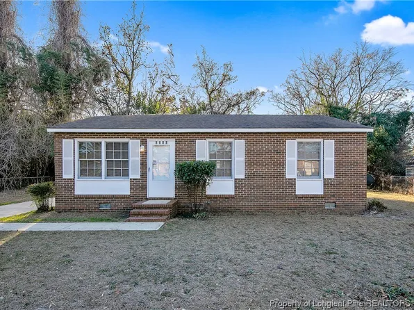 5550 Livingston Dr, Fayetteville, NC 28311