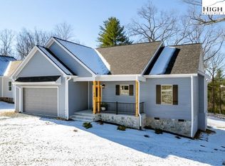 383 Turtle Ridge Rd, Sparta, NC 28675