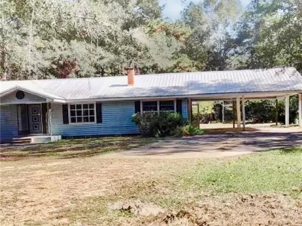 615 Grady Hurst Road, Chatom, AL 36518