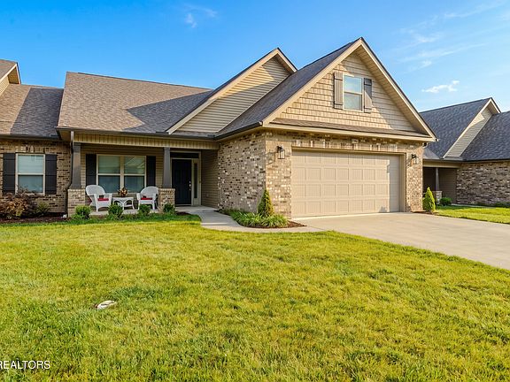 3rd image of 1339 Kenzi Rose Ln #1339