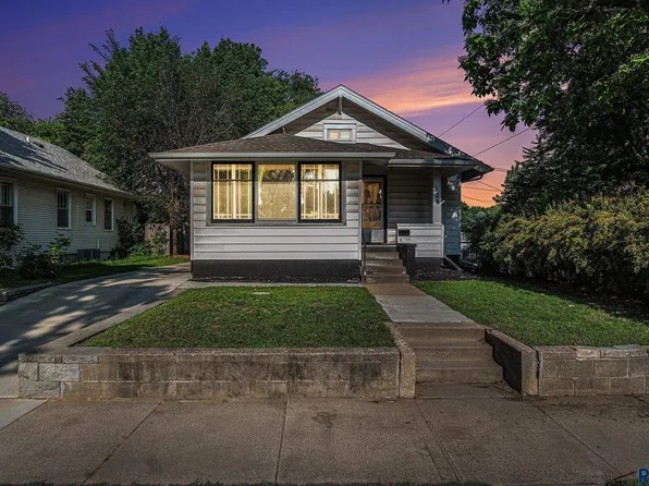 229 N Trapp Ave, Sioux Falls, SD 57104