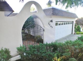3545 SW Iowa St, Portland, OR 97221
