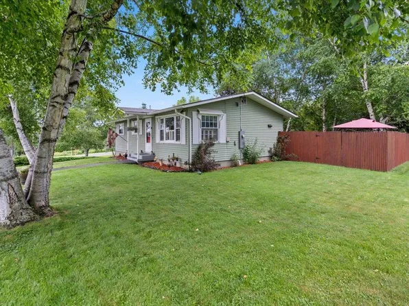 4 Westwood Parkway, Barre City, VT 05641