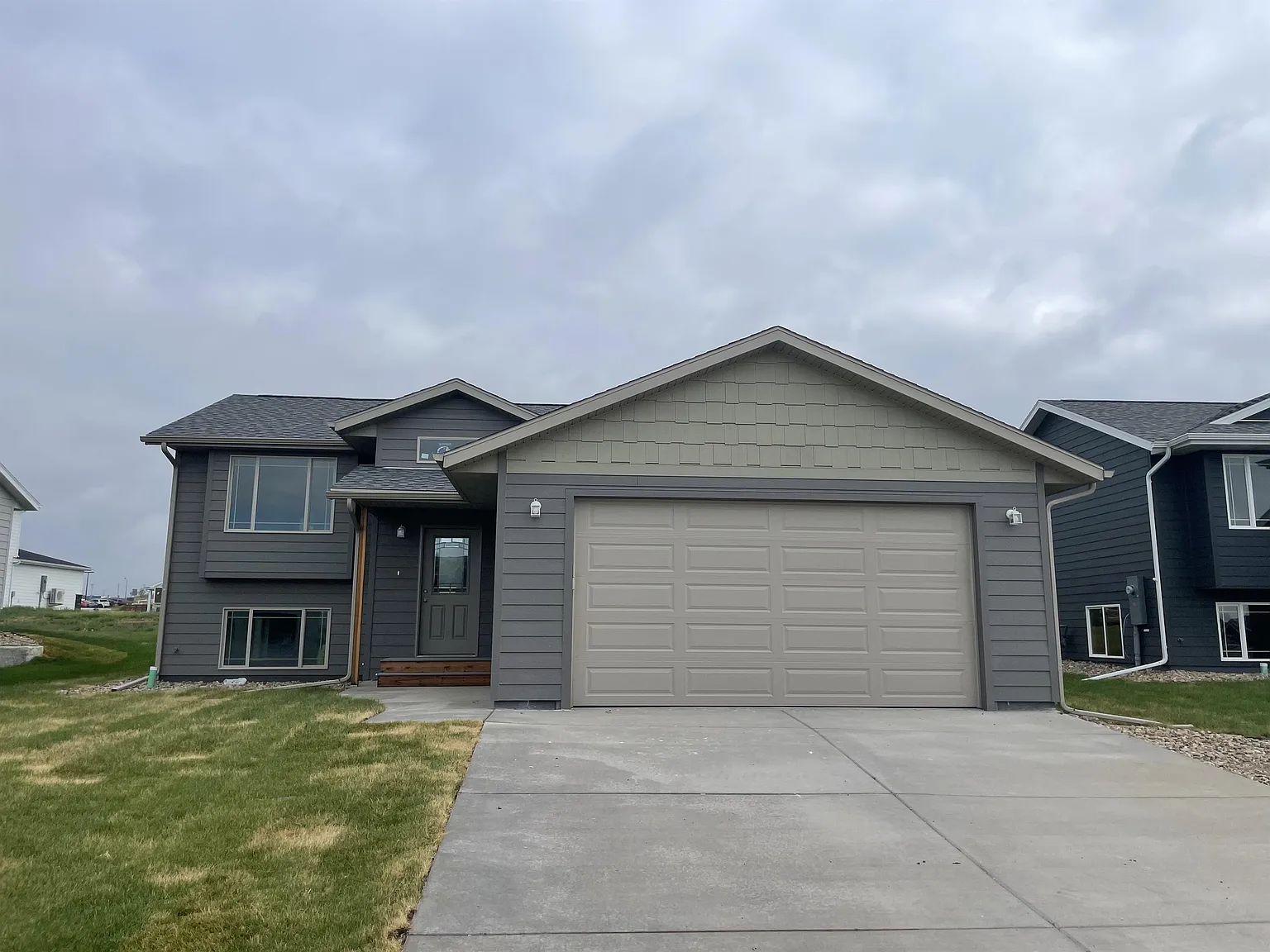 408 Yelner Drive - 1 — Photo 1