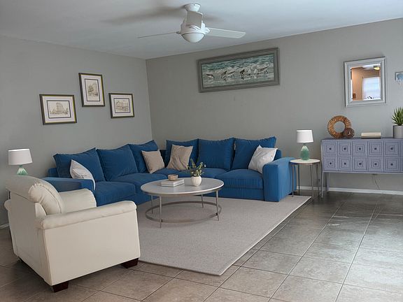 4th image of 41 Woodland Drive #102