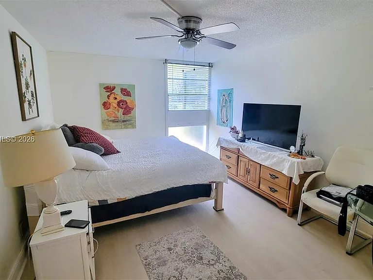 3101 N Country Club Dr #101 — Photo 9