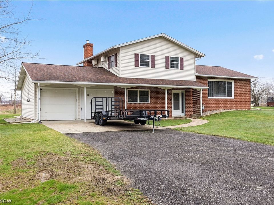 1st image of 32 Elmwood Dr