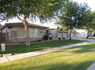 2912 E Cotton Ln, Gilbert, AZ 85234