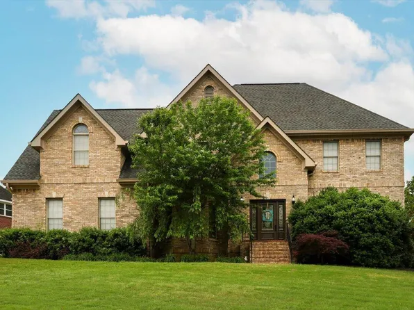 6409 Cove Pointe Ln, Hixson, TN 37343