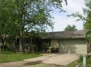 8004 Terry Lake Est, Hamilton, IN 46742